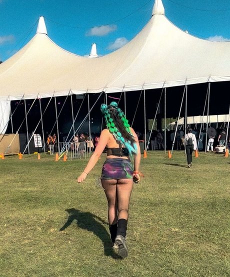 Strawbitty star perfect pictures