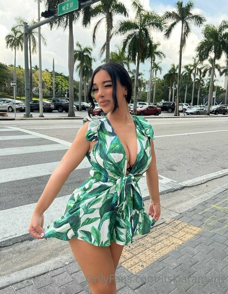 itskiaramarie pretty actress gallery