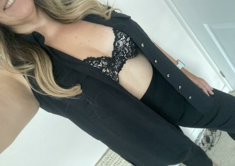 Nurse Rachel pornstar free pics