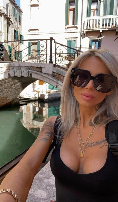 deeadivina pretty star gallery