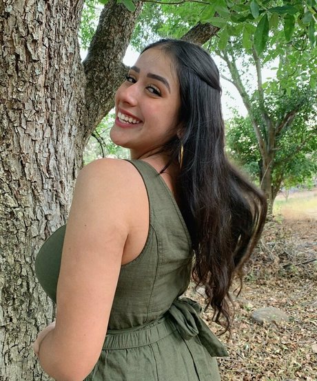 baelib pornstar pretty pictures