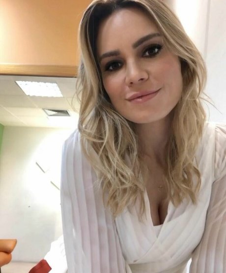 asian granny onlyfans hot nude gallery