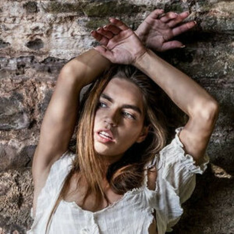 Lily Gilbert star hot image