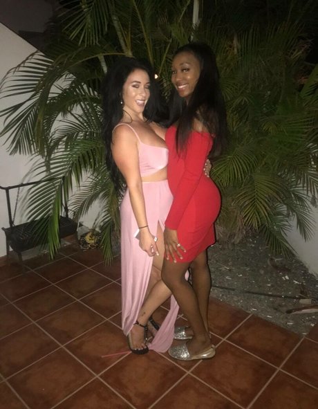 Kelly Louise Sheridan sex model galleries