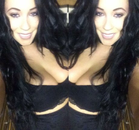 Kelly Louise Sheridan Profile pic