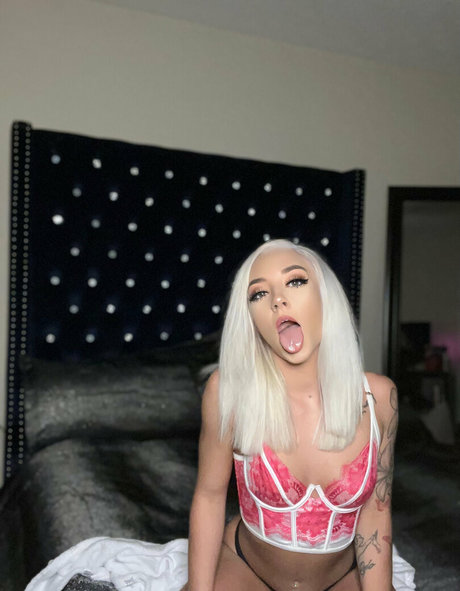 sarahnell best actress image