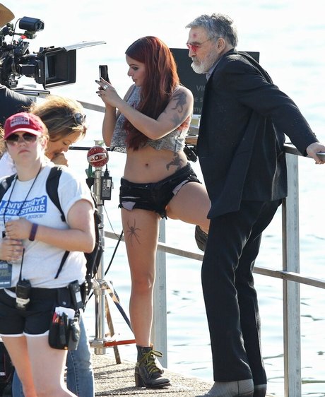 Ariel Winter free pornstar photos