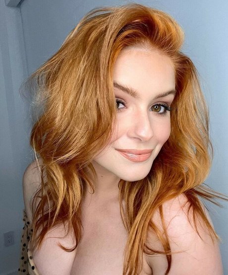 Ariel Winter star beautiful img