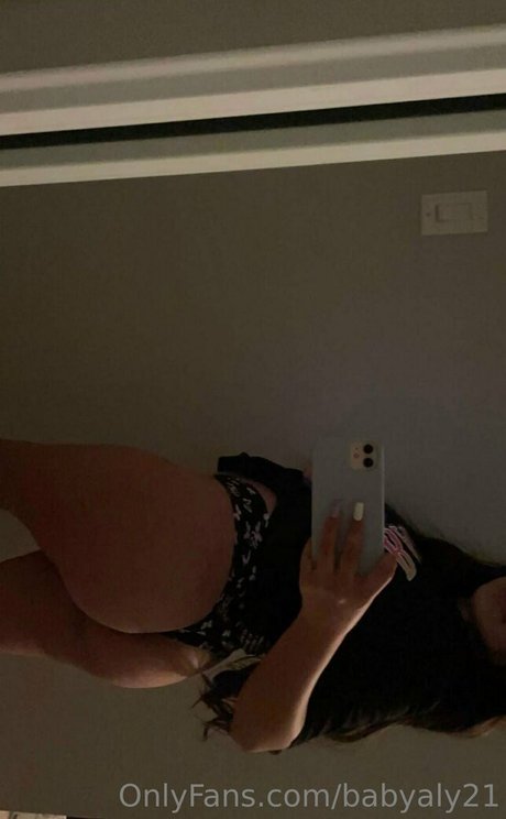 babyaly21 pornographic actress img