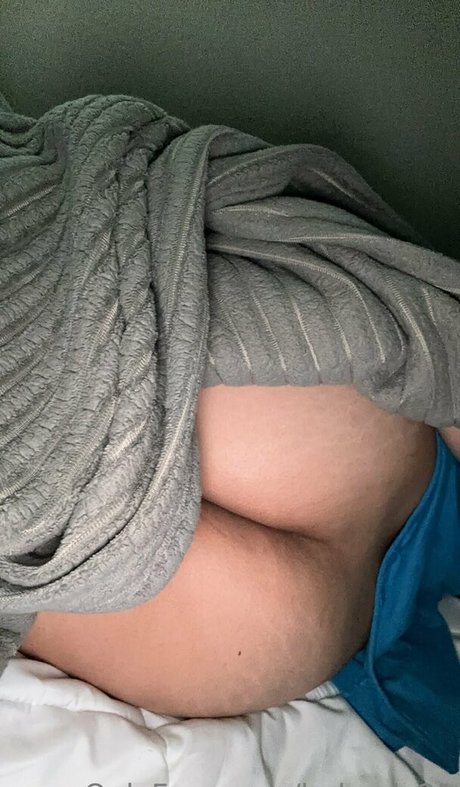 babyaly21 beautiful model pics