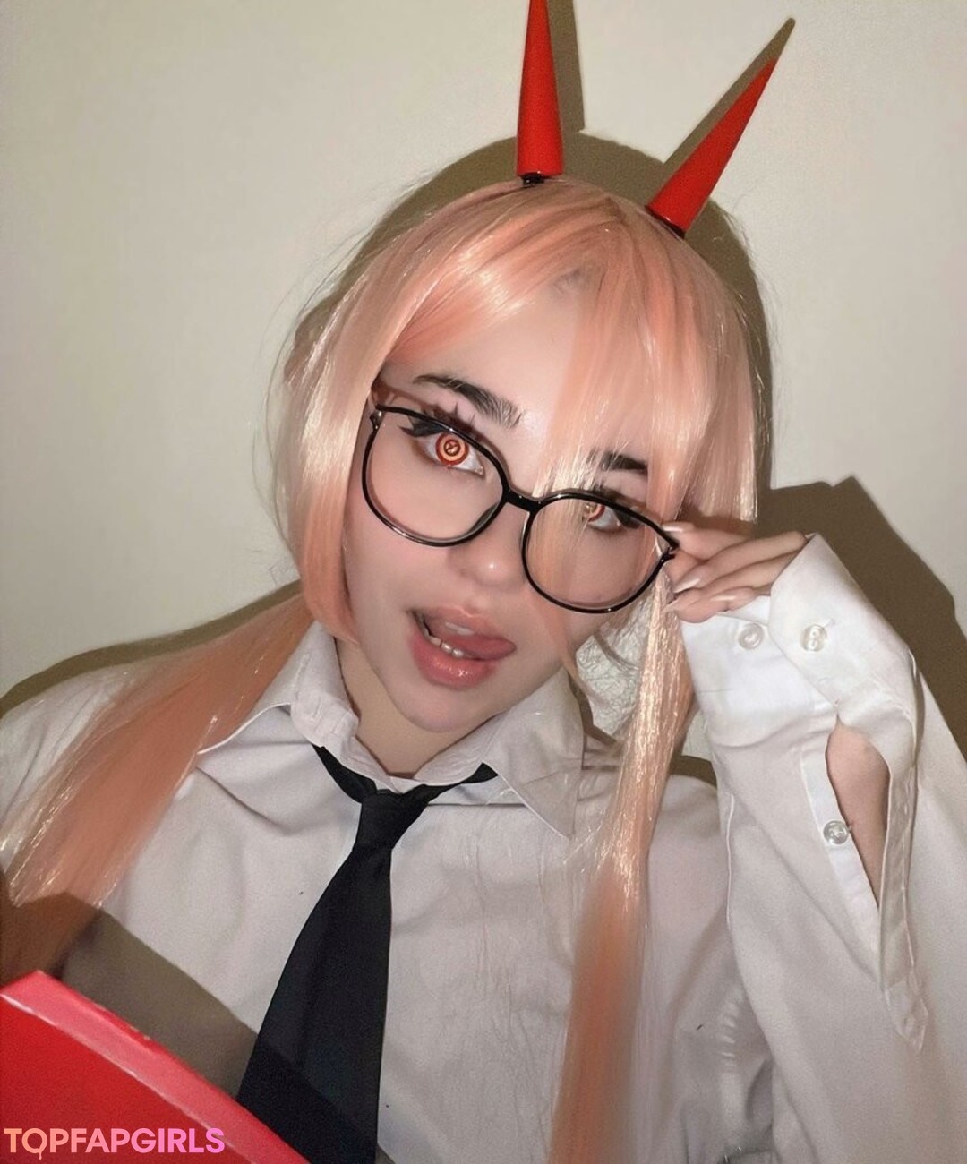 _sugashi naked model photos