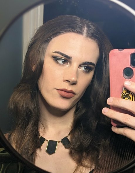 ayyy vuh star porn gallery