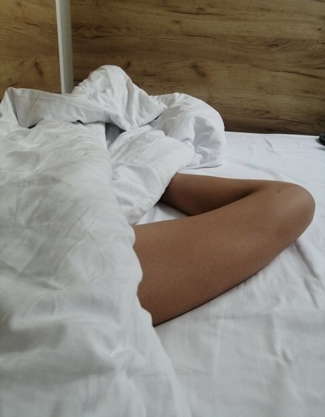 game of self star exclusive img