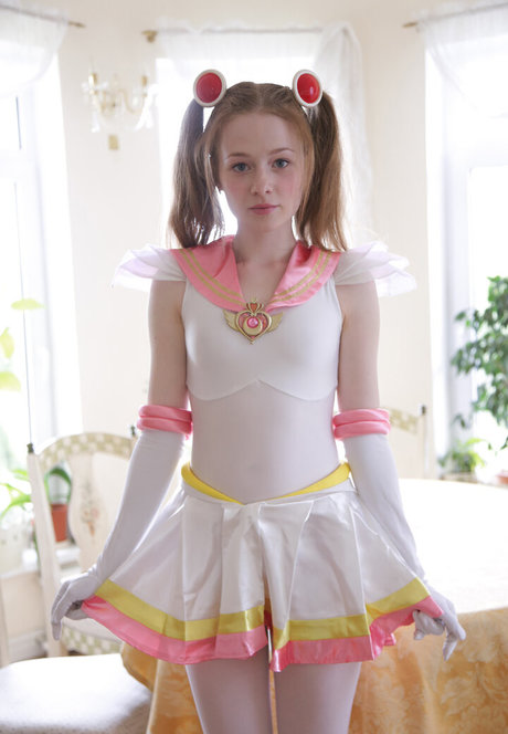 TokyoDoll free model pictures