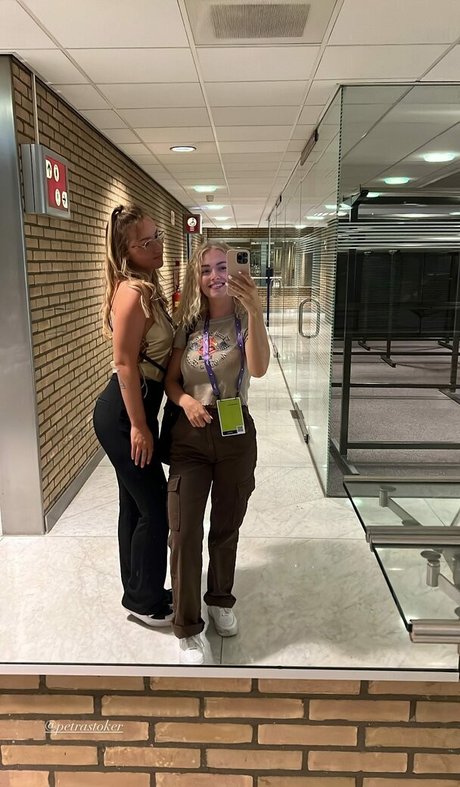 Mimi Lintrup model top archive