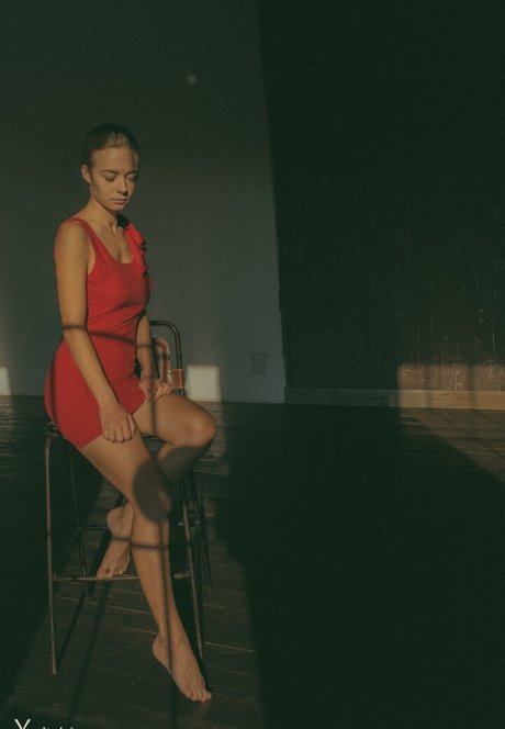 Madeline Y star hot picture