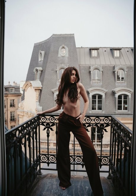 Niemesia star adult photos