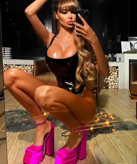 Veronika Sherstiuk adult star img