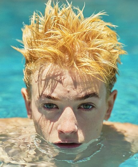 Esther Rose McGregor perfect model photos