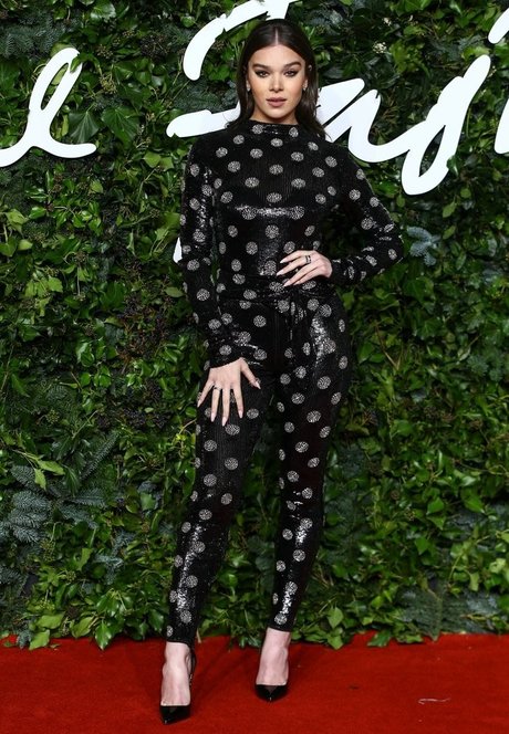 tall busty onlyfans free nude galleries