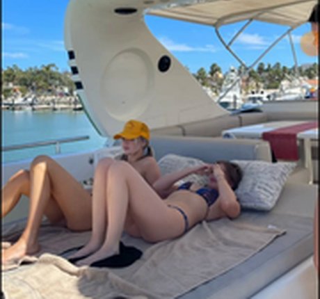 Alissa Violet xxx actress images