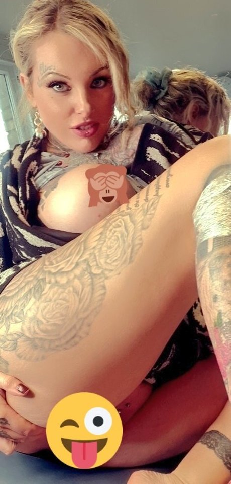 Nevaeh Heaven exclusive model pics