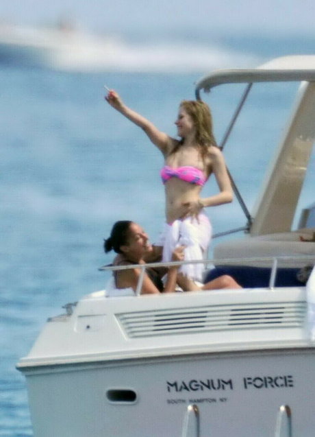 hottest nude onlyfans beautiful naked img