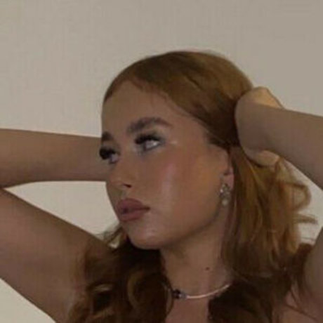 Rooroosa model naked picture