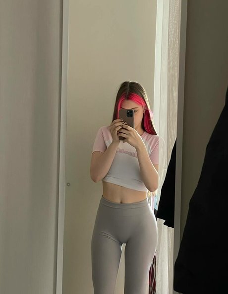 akyuliych model best pic