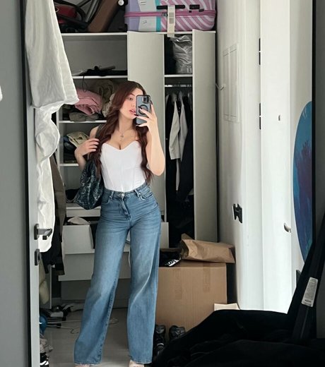 akyuliych Profile pic