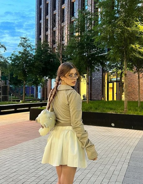 akyuliych pornstar hot pic