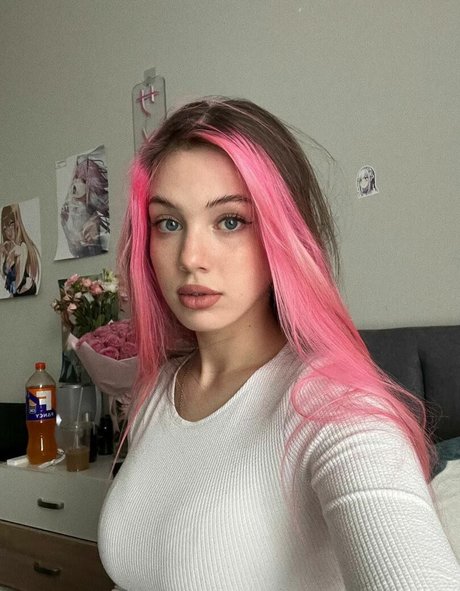 akyuliych high quality pornstar pic