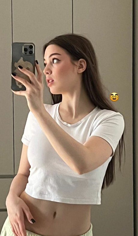 akyuliych sex model pic