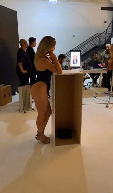 Flavia Alessandra pornstar adult pics