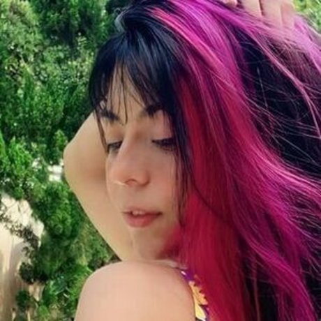 Jojotshy erotic pornstar pic