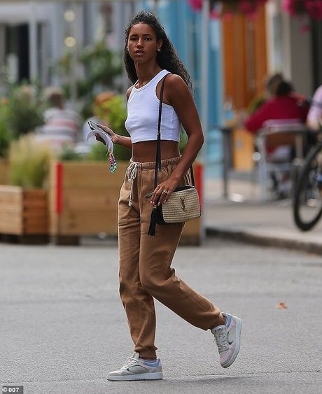 Vick Hope star nice galleries