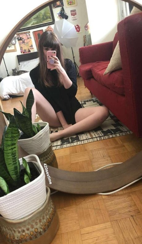 sextime420 model hot pictures