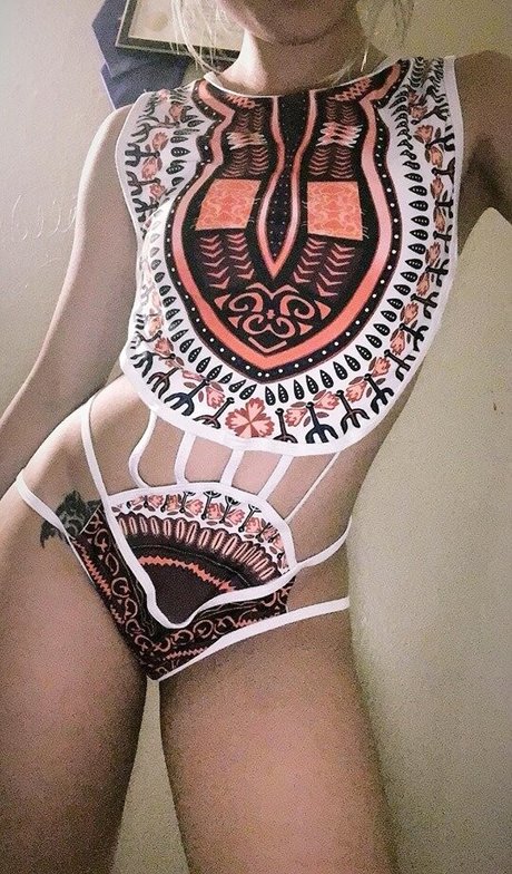 Charliedrizzle sex model image