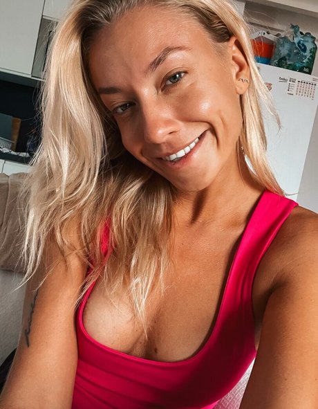 Amy Love high quality model archive