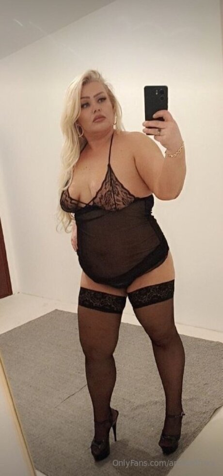 Ariannafoxx model nice image