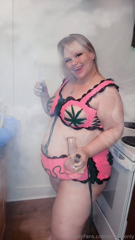 Allykatonly pornstar perfect image