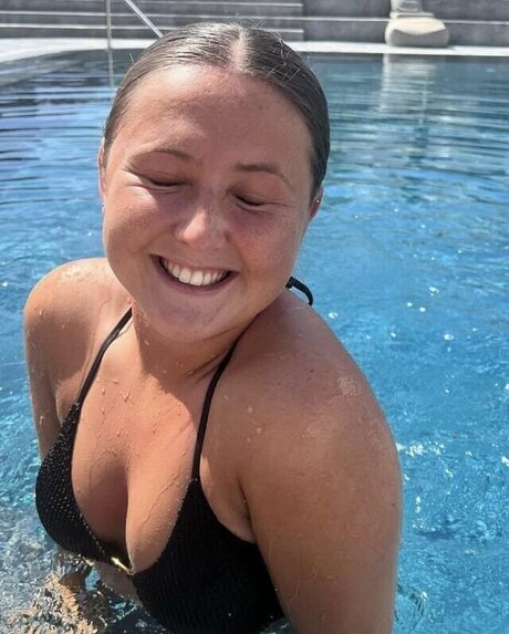 Katylee Bailey pornstar naked archive