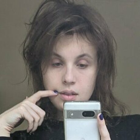 Mona Moon model erotic picture