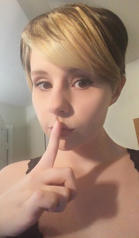 Lydia Sweets Profile pic