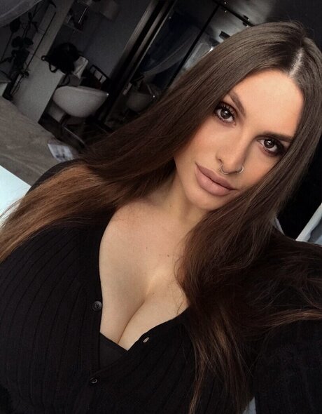 Nastya Blinova star art pics