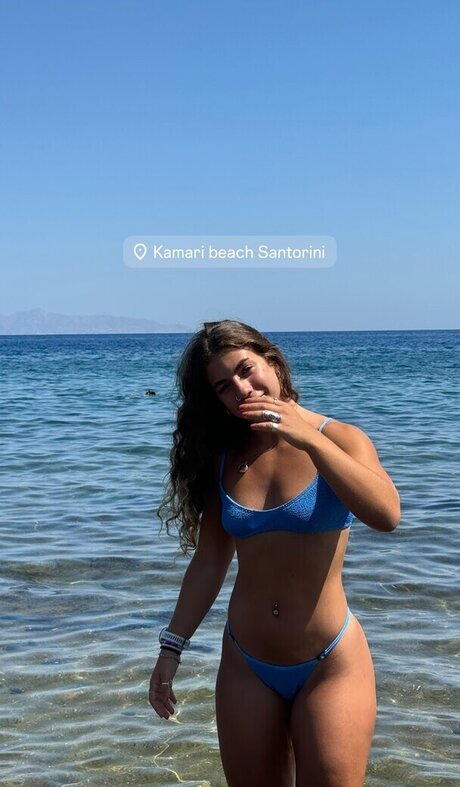 Nastya Blinova Profile pic