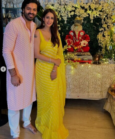 Chahatt Khanna actress photo