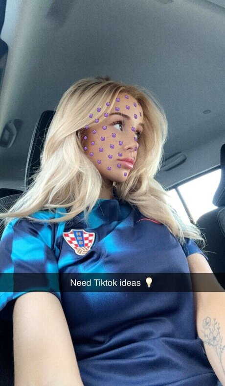 transgender onlyfans hot sexy image