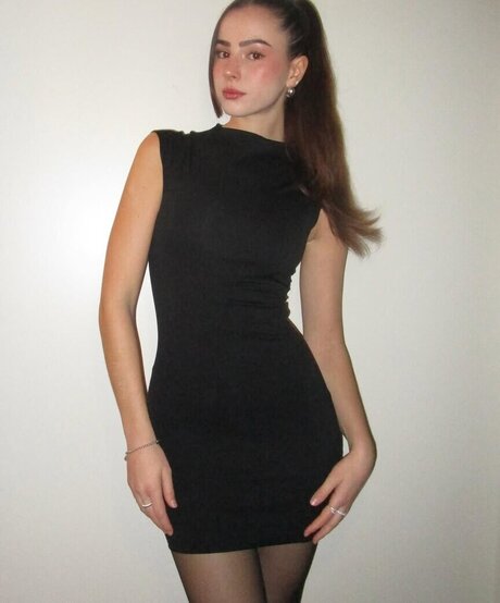 Lara Marie Kremer beautiful model pics