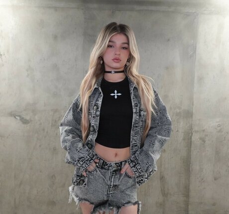 Abby Paradise star pornographic images